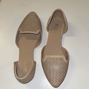 Restricted shoes